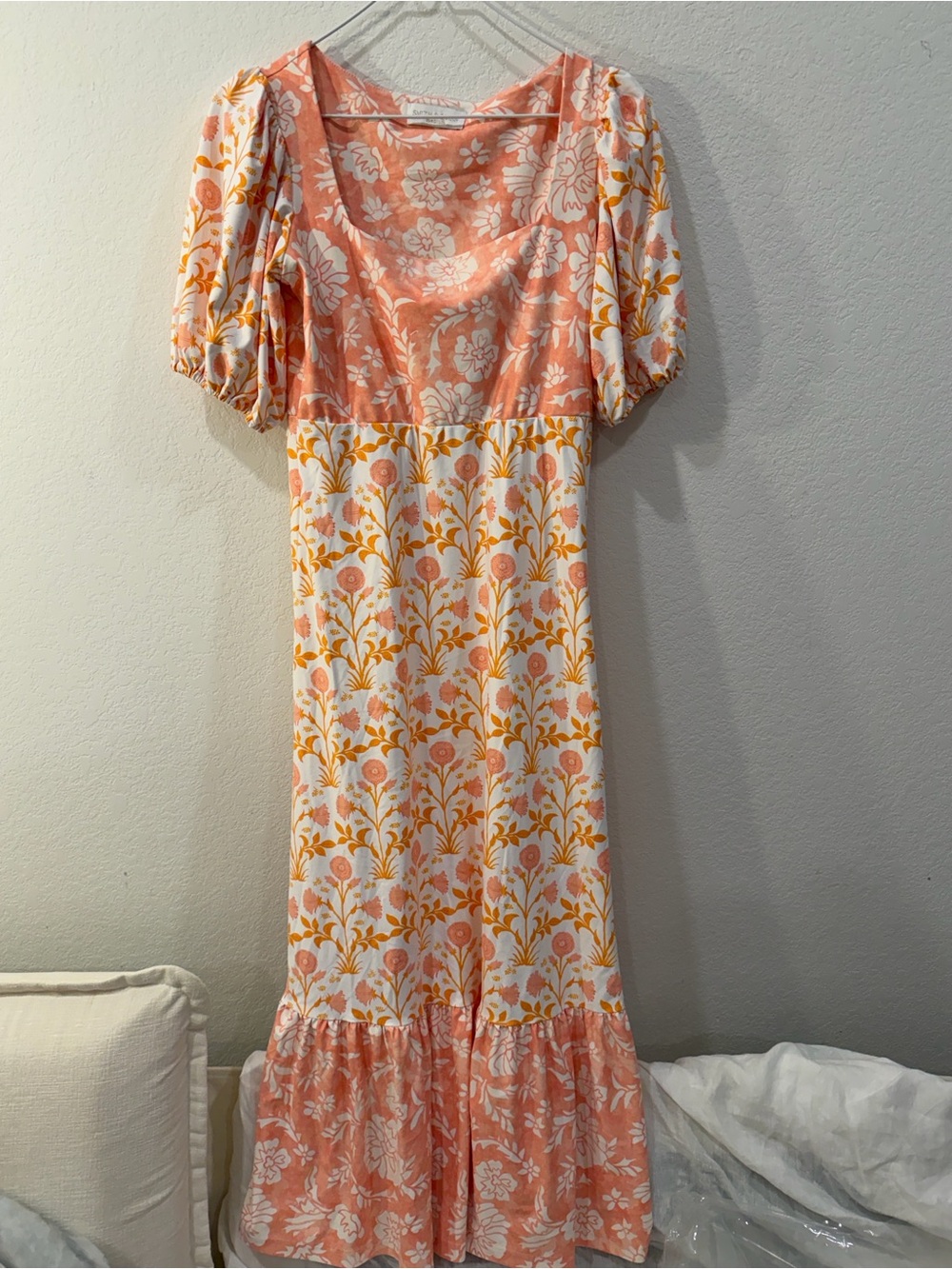 Smith & Quinn Beatrice dress Medium peach orange white floral